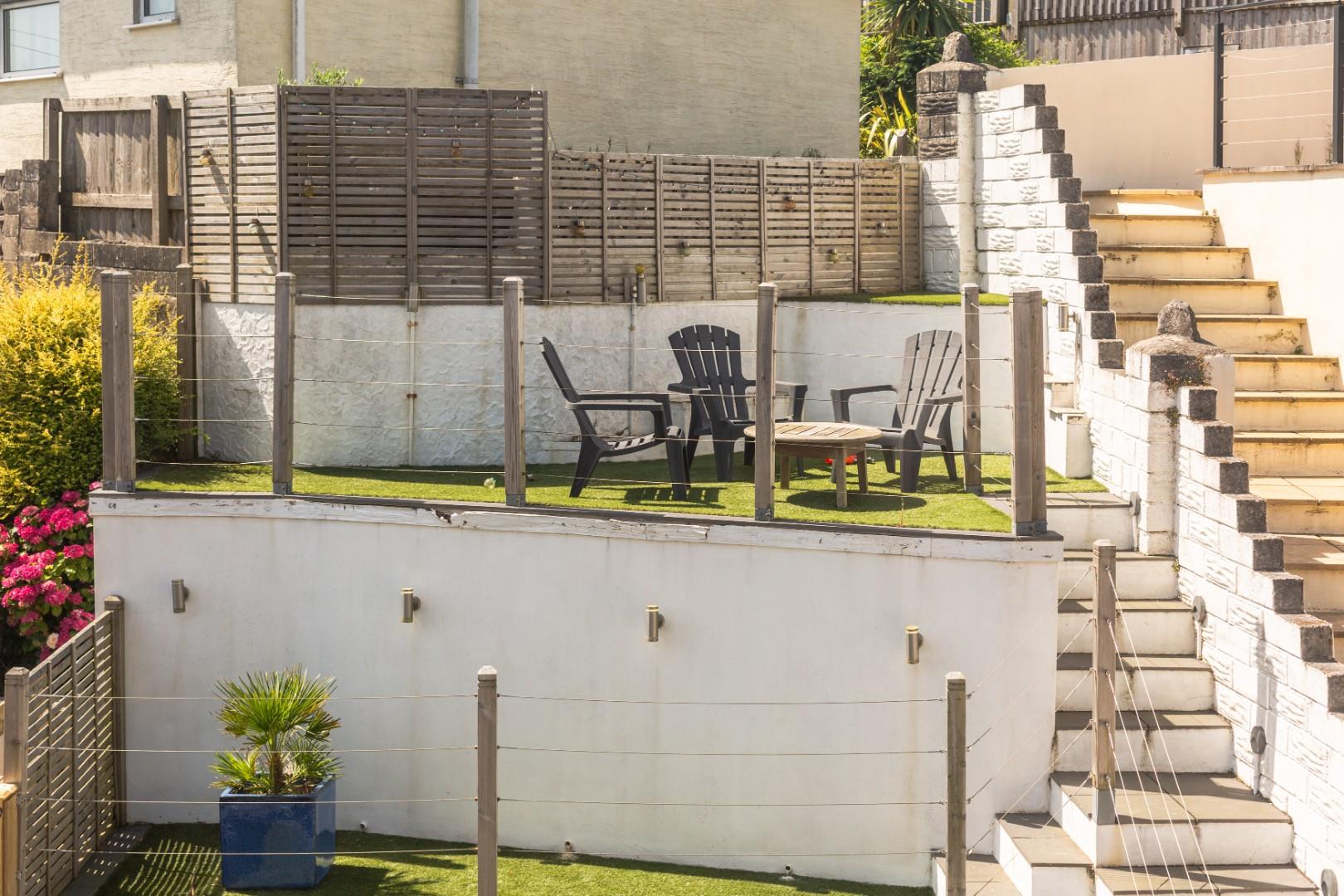 Plunch Lane, Mumbles, Swansea, SA3 4JE